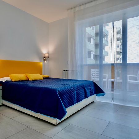 Kalbia Apartment Or Rooms Renovated, Functional, Intimate And More Cagliari Ngoại thất bức ảnh