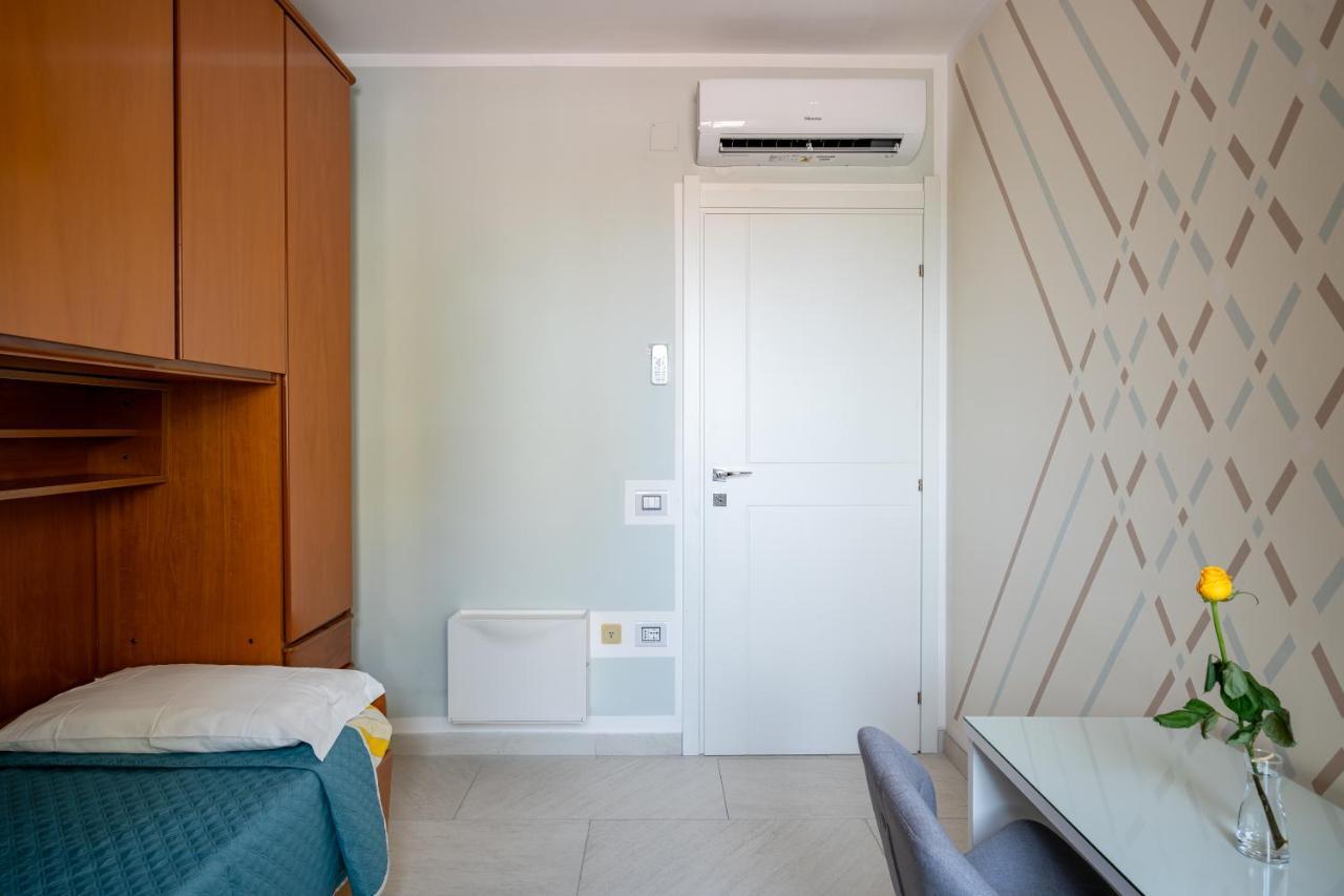 Kalbia Apartment Or Rooms Renovated, Functional, Intimate And More Cagliari Ngoại thất bức ảnh