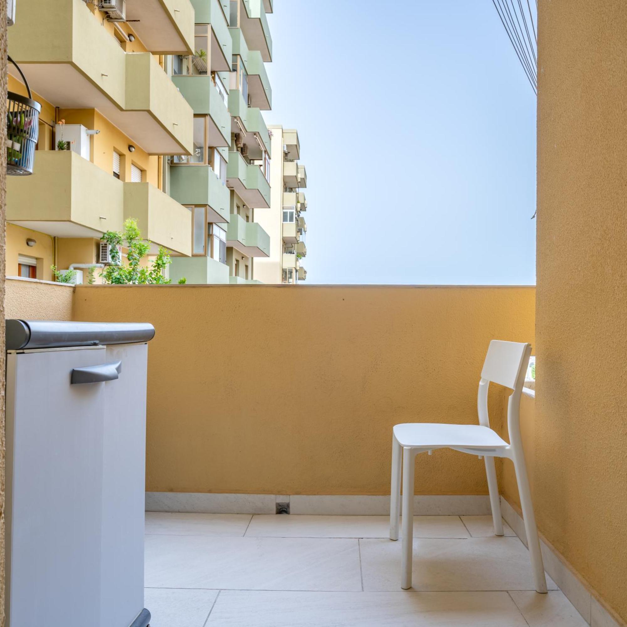 Kalbia Apartment Or Rooms Renovated, Functional, Intimate And More Cagliari Ngoại thất bức ảnh