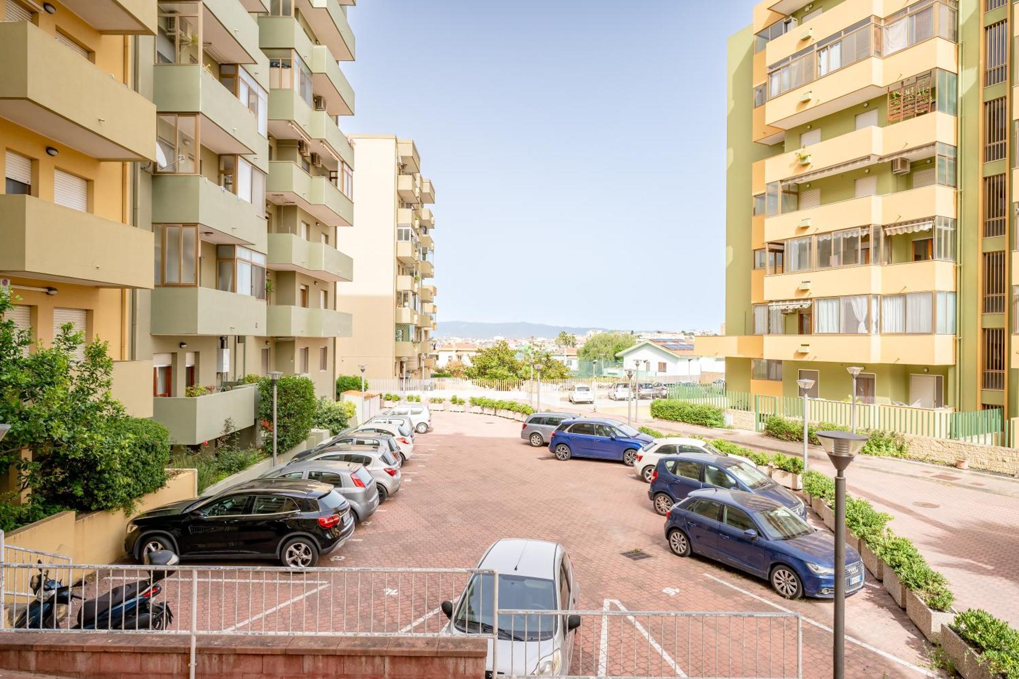 Kalbia Apartment Or Rooms Renovated, Functional, Intimate And More Cagliari Ngoại thất bức ảnh